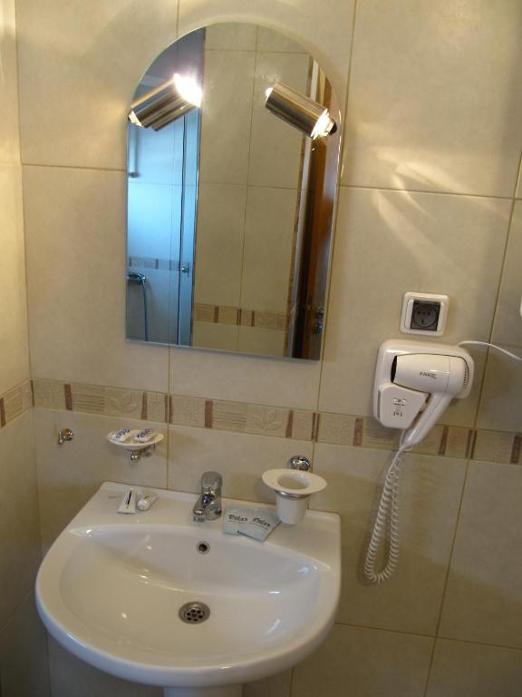 Aquilon Hotel & Thermal Pools Banya  Camera foto